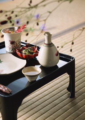 海浜幕張の絶品居酒屋【大衆酒場ムロヒガシ】：炭火焼き串と多彩なメニューが楽しめる大衆酒場の魅力